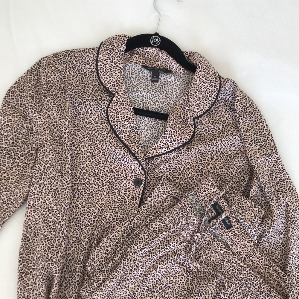 NWOT Banana Republic Silky Pjs